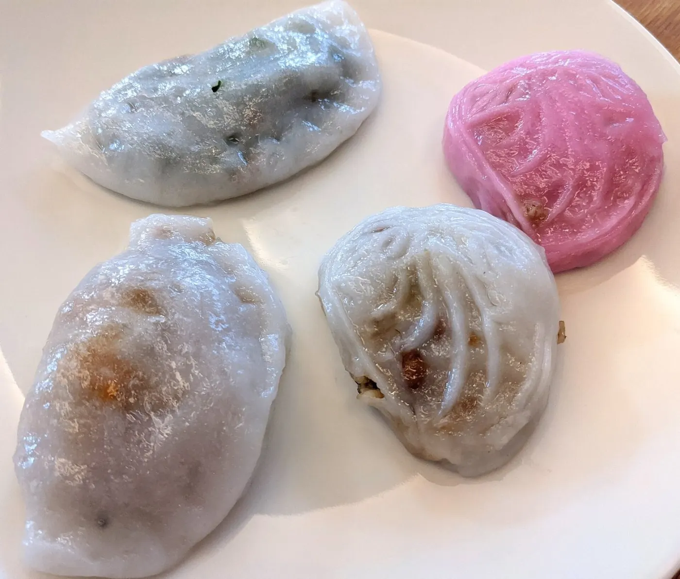 四只潮汕粿:白皮菜粿与粉红红桃粿